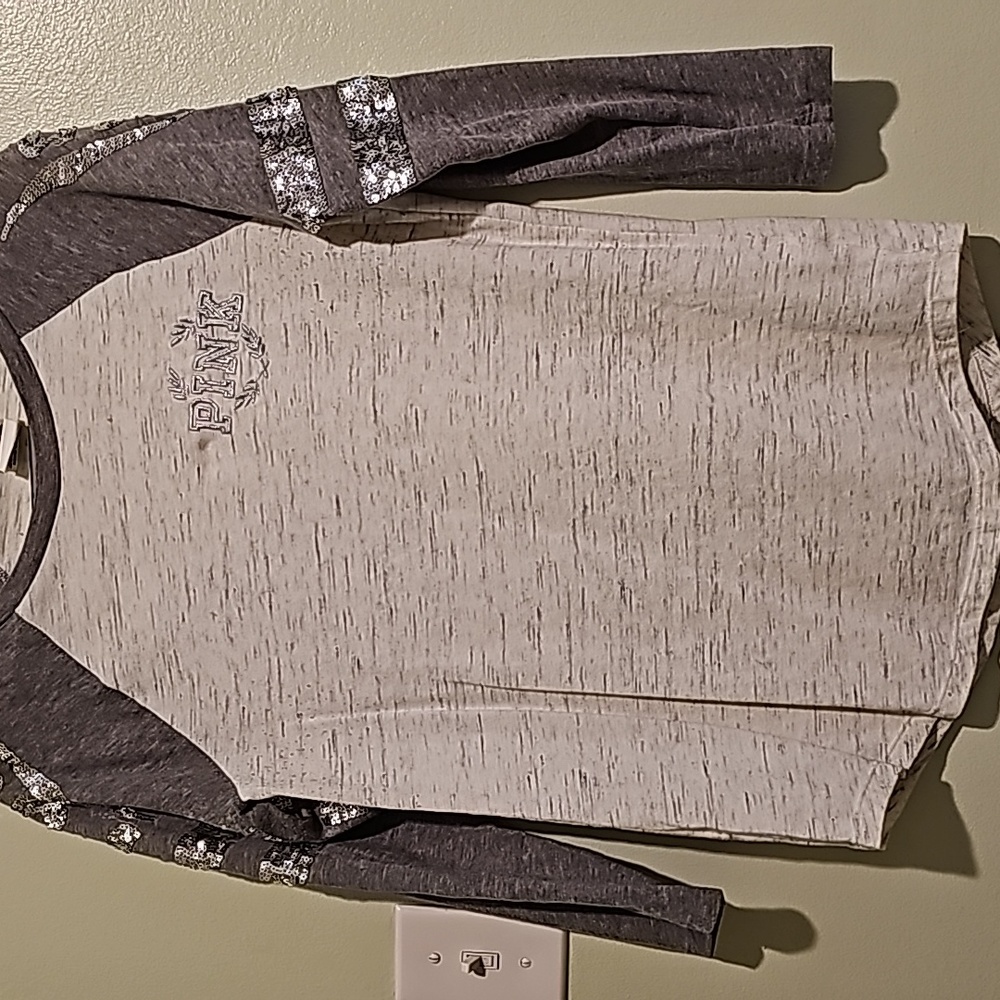 Pink, size xs small, 3/4 sleeve